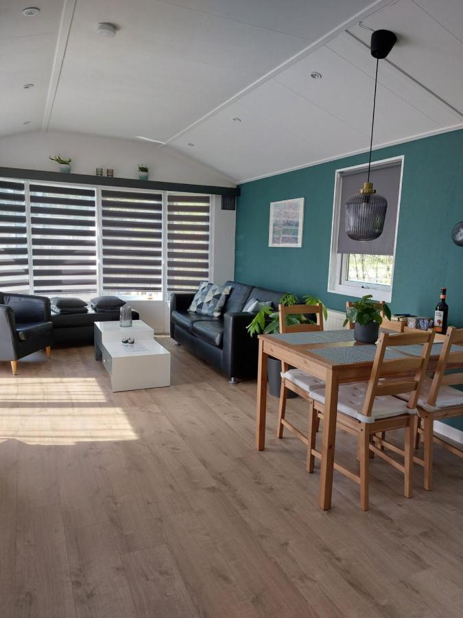 Ruim En Gezellig Chalet Voor 2 Personen Op De Veluwe Recreatiepark De Oude Driest Putten Exterior foto